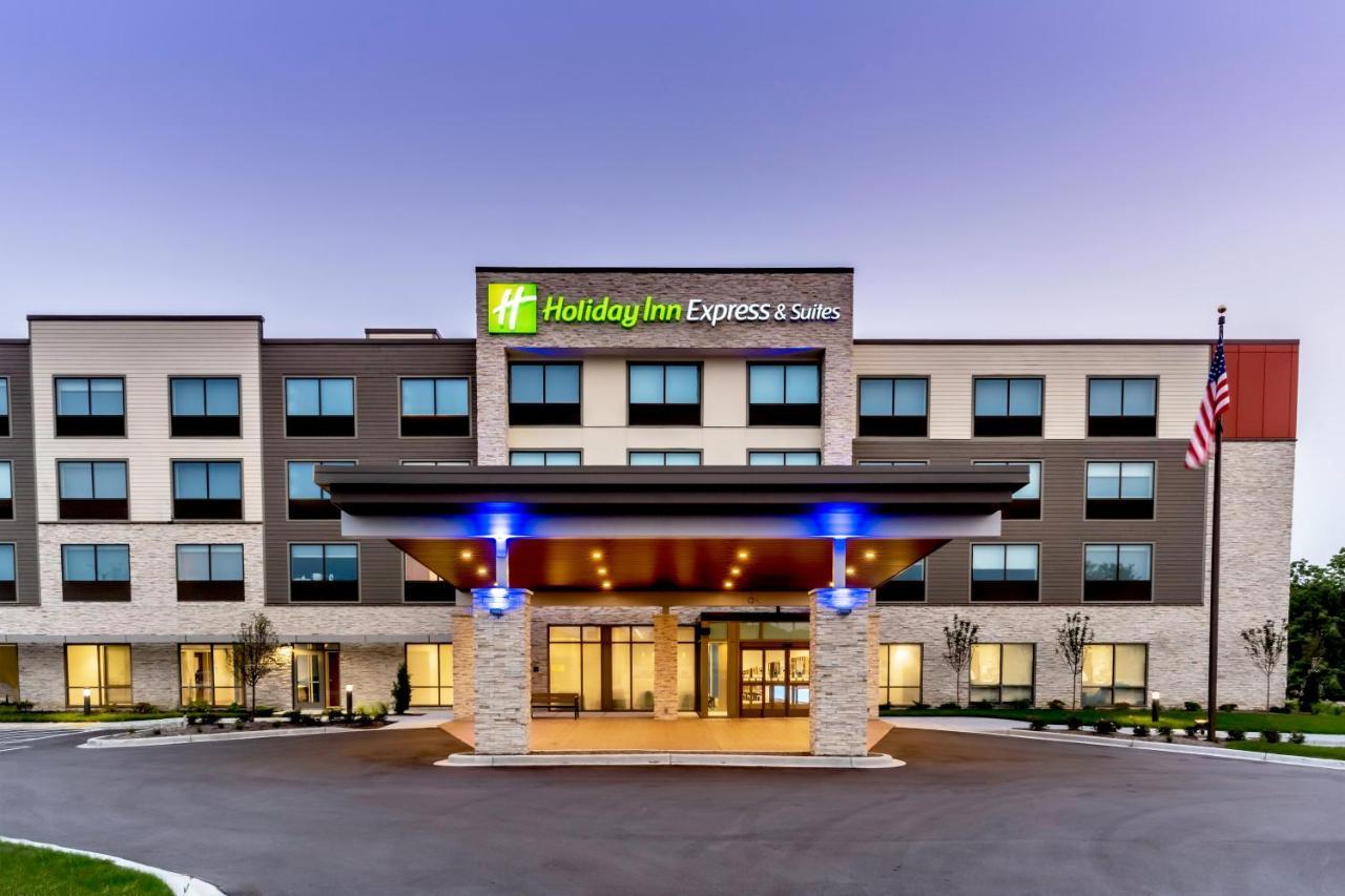 Holiday Inn Express & Suites - Milwaukee West Allis By Ihg Extérieur photo